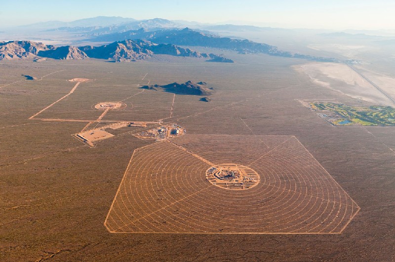 ivanpah_solar09